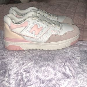 Baby pink and white New balance 550